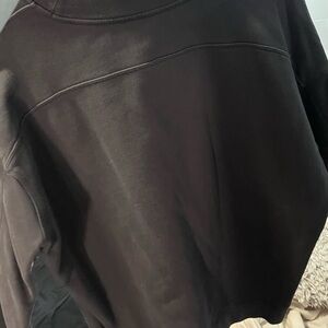 Black/Grey lululemon sweatshirt